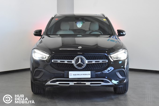 MERCEDES-BENZ GLA 200 d Automatic Sport Plus